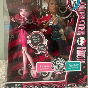 Monster High Music Festival Draculaura and Clawd Wolf set